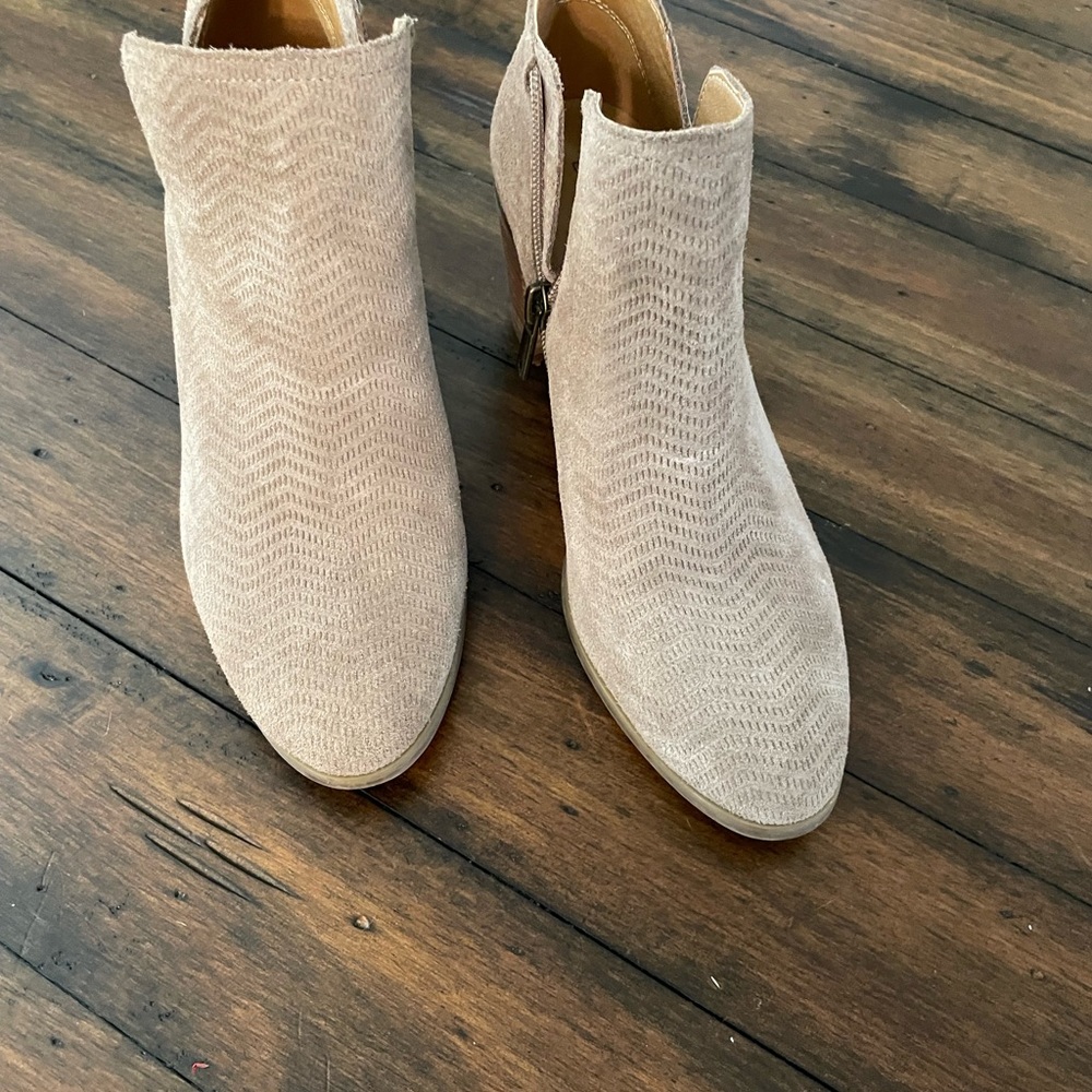 Lucky Brand women booties